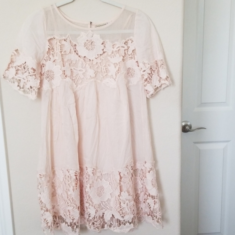 {Anthropologie} Holding Horses Lace Magnolia Dress